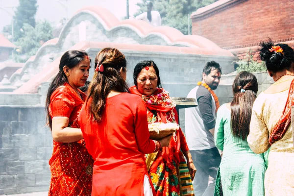 Kathmandu Nepal Agosto 2018 Veduta Persone Indù Sconosciute Che Fanno — Foto Stock