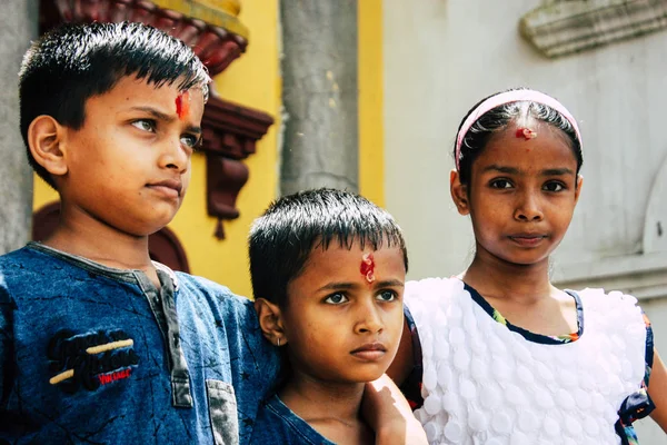 Katmandou Népal Août 2018 Portrait Enfant Hindou Inconnu Visitant Temple — Photo