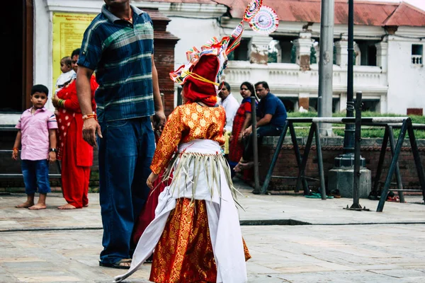 Kathmandu Nepál Augusztus 2018 Ismeretlen Hindu Gyerek Látogatás Pashupatinath Templomban — Stock Fotó