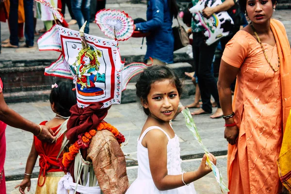 Kathmandu Nepal Agosto 2018 Retrato Garoto Hindu Desconhecido Visitando Templo — Fotografia de Stock