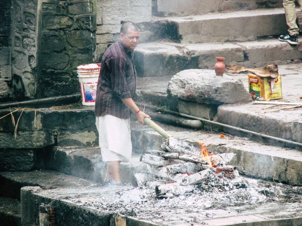 Kathmandu Nepal Agosto 2018 Veduta Del Sito Cremazione Cadavere Fronte — Foto Stock