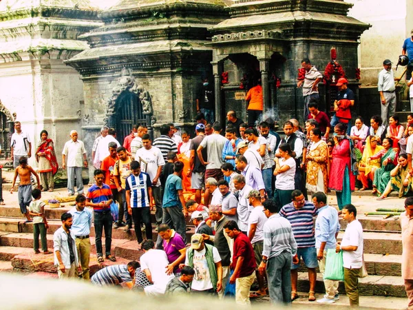 Kathmandu Nepal Agosto 2018 Vista Pessoas Hindus Desconhecidas Participando Uma — Fotografia de Stock