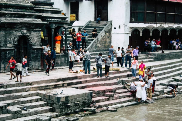 Kathmandu Nepál Srpna 2018 Pohled Neznámých Hinduistické Lidí Navštěvovat Církevní — Stock fotografie