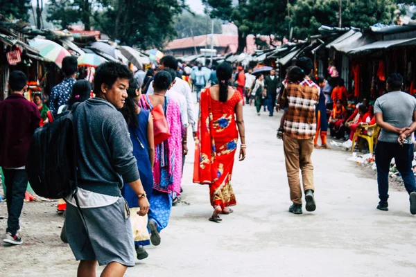 Kathmandu Nepal Agosto 2018 Vista Pessoas Desconhecidas Caminhando Até Entrada — Fotografia de Stock