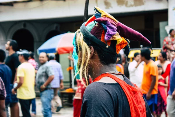 Kathmandu Nepal Agosto 2018 Vista Pessoas Hindus Desconhecidas Tocando Música — Fotografia de Stock