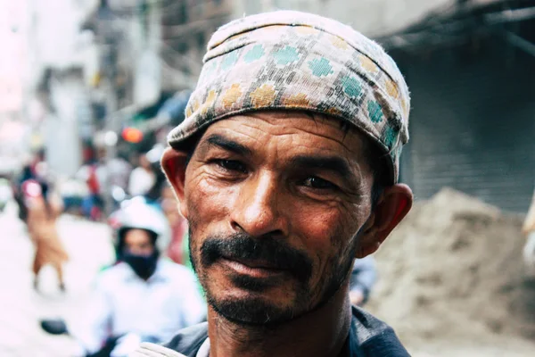 Kathmandu Nepal Agosto 2018 Vista Das Incógnitas Trabalhador Nepalês Construindo — Fotografia de Stock