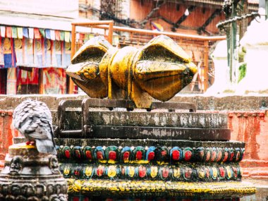Katmandu Nepal 31 Ağustos 2018 Shree Gha Stupa tapınağın görünümünü bulunan Naghal bölgesinde akşam Kathmandu Thamel ve Durbar Meydanı arasında