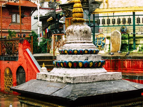 2018 日ネパール カトマンズ シュリー Gha 仏舎利塔寺観が夕方カトマンズのタメルとダルバール広場の間の Naghal 地区に位置します — ストック写真