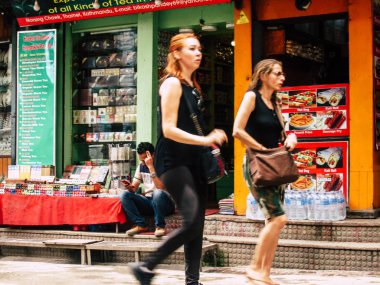 Katmandu Nepal 31 Ağustos 2018 Durbar Meydanı ve Kathmandu Thamel bölgesi arasında öğleden sonra yürüyüş bilinmeyenli turist görünümünü