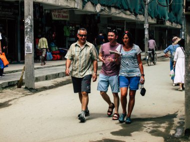 Katmandu Nepal 31 Ağustos 2018 Durbar Meydanı ve Kathmandu Thamel bölgesi arasında öğleden sonra yürüyüş bilinmeyenli turist görünümünü