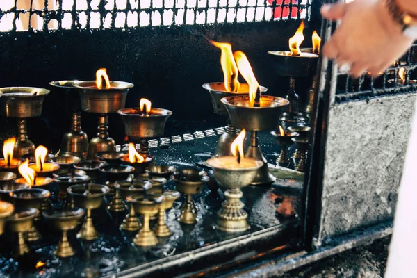 Katmandou Népal Septembre 2018 Gros Plan Bougies Brûlant Devant Temple — Photo