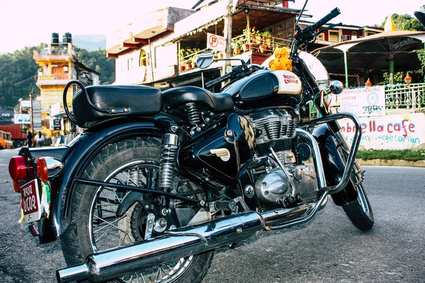 Pokhara Nepal September 2018 Closeup Royal Enfield Motorcycle Parked Street — Stock Photo, Image