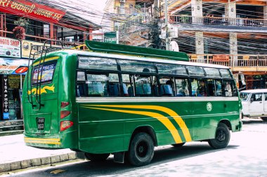 Pokhara Nepal 18 Eylül 2018 Closeup Nepal yerel otobüs yeni Road sabah Pokhara içinde sokak