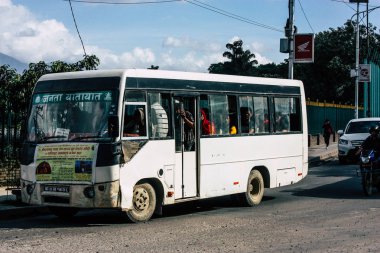 Pokhara Nepal 18 Eylül 2018 Closeup Nepal yerel otobüs yeni Road sabah Pokhara içinde sokak