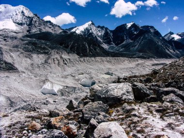 Everest Nepal 30 Eylül 2018 görünümü Nepal Everest Saha Kampı yolunu ve peyzaj