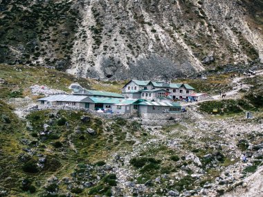 Everest Nepal 30 Eylül 2018 görüntülemek manzara ve herhangi bir zamanda Saha Kampı giderken, trek Nepal'de