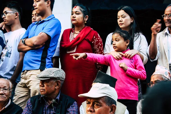 Bandipur Nepal Octubre 2018 Vista Personas Desconocidas Que Asisten Una — Foto de Stock