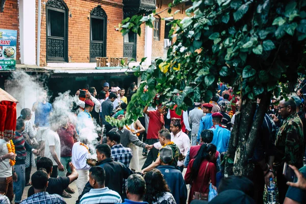 Bandipur Nepal Outubro 2018 Vista Uma Procissão Religiosa Hindu Rua — Fotografia de Stock