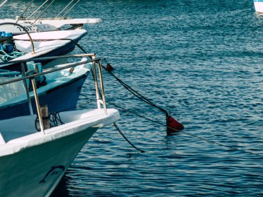 Tel Aviv Yafo İsrail 25 Ekim 2018 balıkçı tekneleri eski Jaffa içinde görünümünü noktası, bir öğleden sonra Tel Aviv'ın güneyinde bulunan dünyanın bilinen en eski limanlar