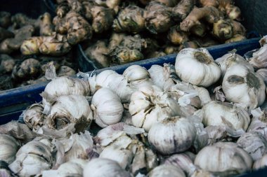 Katmandu Nepal 27 Ekim 2018 sarımsak Closeup satılan Katmandu piyasada öğleden sonra