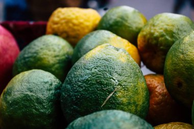 Katmandu Nepal 27 Ekim 2018 çeşitli meyve Closeup sabah Kathmandu piyasada satılan