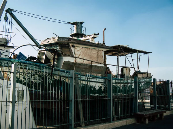 Tel Aviv Yafo İsrail 25 Ekim 2018 görünümü eski Jaffa teknelerin liman, bir öğleden sonra Tel Aviv'ın güneyinde bulunan dünyanın en eski bilinen limanları