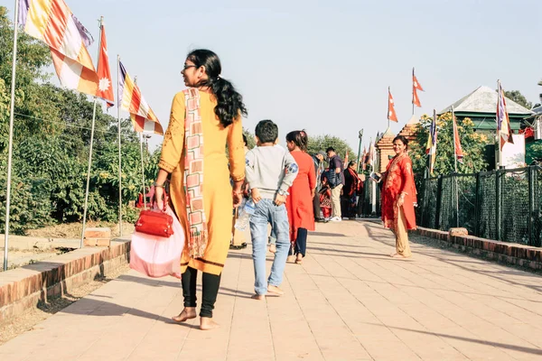 Lumbini Népal Novembre 2018 Vue Inconnus Qui Visitent Jardin Bouddha — Photo