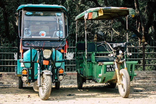 Lumbini Nepal Noviembre 2018 Vista Rickshaw Estacionado Cerca Entrada Del — Foto de Stock