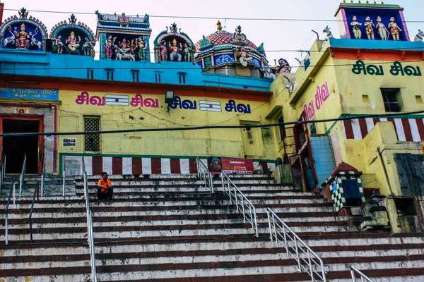 Varanasi Indien November 2018 Visa Fasaden Fastigheten Vid Varanasi Ghats — Stockfoto