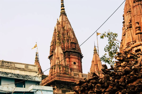 Varanasi Índia Novembro 2018 Vista Templo Localizado Varanasi Ghats Frente — Fotografia de Stock