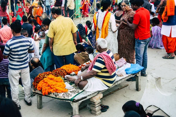 Varanasi Inde Novembre 2018 Vue Inconnus Indiens Attentifs Célébrant Dev — Photo