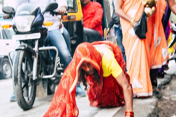 Varanasi India November 2018 Ban Kilátás Ismeretlen Indiánok Emberek Attenting — Stock Fotó