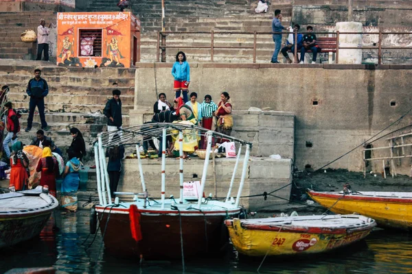 Varanasi Indien November 2018 Visa Okända Indianerna Människor Delta Och — Stockfoto