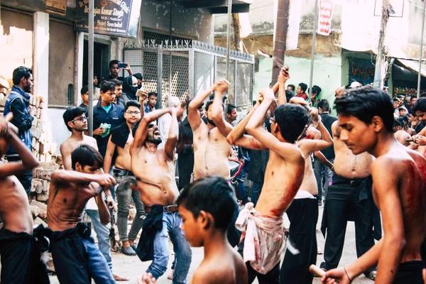 Varanasi Índia Novembro 2018 Vista Das Incógnitas Muçulmanos Xiitas Usam — Fotografia de Stock