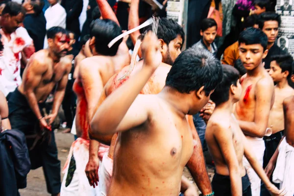Varanasi Indie Listopada 2018 Widoku Niewiadomych Szyickich Muzułmanów Używać Łańcuchów — Zdjęcie stockowe