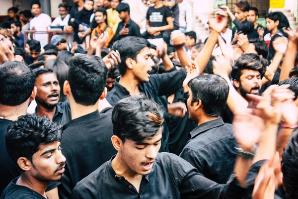 2018年11月17日 作为阿舒拉纪念活动的一部分 瓦拉纳西印度开始参加游行 — 图库照片
