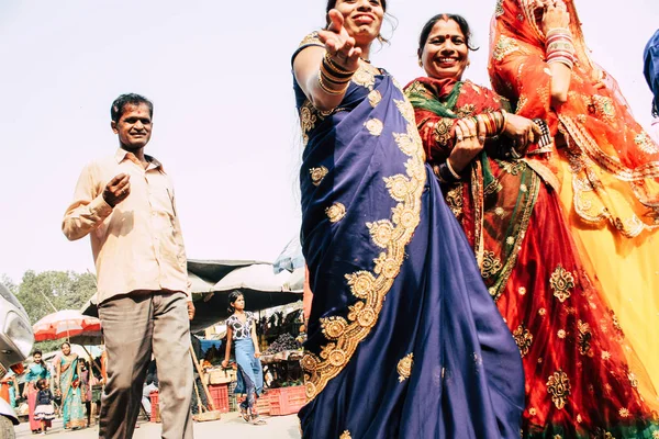 Varanasi India November 2018 View Unknowns Indian People Going Wedding — Stock Photo, Image