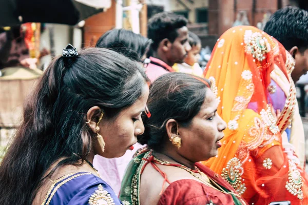 Varanasi India Noviembre 2018 Vista Pueblo Indio Desconocido Yendo Una — Foto de Stock