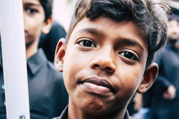 Varanasi India Noviembre 2018 Vista Las Incógnitas Los Niños Musulmanes — Foto de Stock