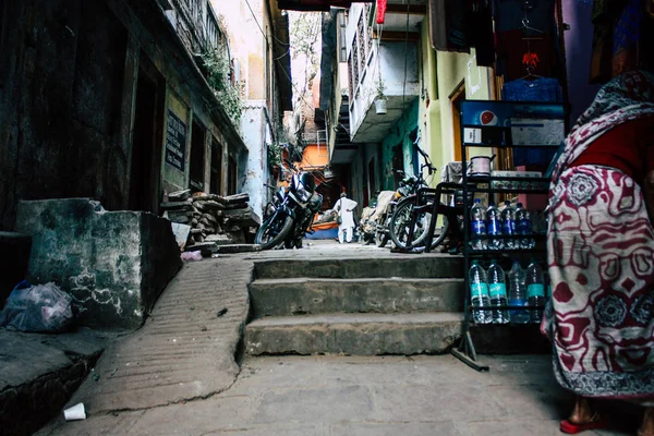 Varanasi Indien November 2018 Blick Auf Die Enge Straße Der — Stockfoto