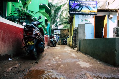 Arambol Goa Hindistan 24 Kasım 2018 sabah Arambol sokaklarda görünümünü