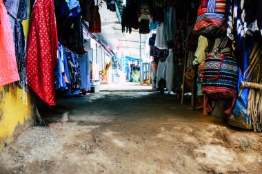 Arambol Goa Hindistan 24 Kasım 2018 sabah Arambol sokaklarda görünümünü