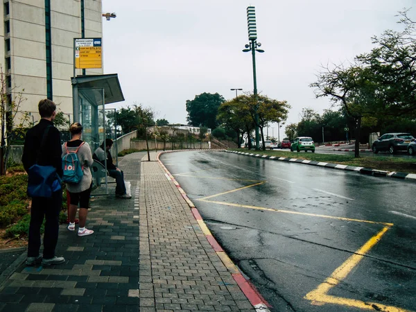 Tel Aviv Izrael November 2018 Ismeretlen Izraeli Emberek Busz Áll — Stock Fotó