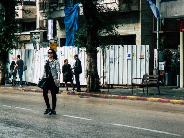 Tel Aviv Israele Novembre 2018 Veduta Sconosciuti Israeliani Che Camminano — Foto Stock