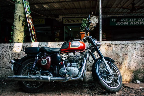 Арамбол Гоа Індія Грудня 2018 Вид Королівський Enfield Мотоцикл Припаркований — стокове фото