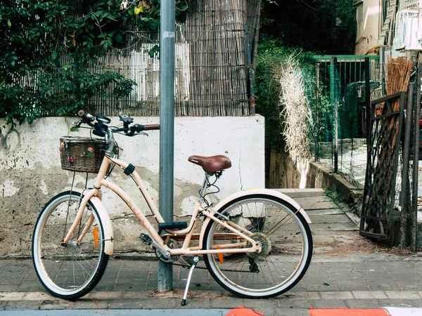 Tel Aviv Izrael Grudnia 2018 Zobacz Rowery Zaparkowane Ulicach Miasta — Zdjęcie stockowe