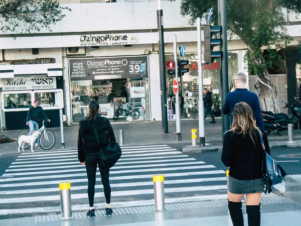 Тель Авив Израиль Января 2019 Взгляд Неизвестных Израильтян Идущих Улицам — стоковое фото