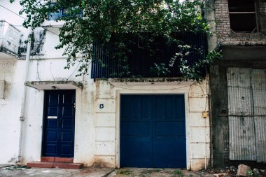 Pondicherry Tamil Nadu Hindistan 21 Ocak 2018 Labourdonnais sokak görünümünü yer alan Fransız Sömürge şehir Pondicherry beyaz Town bölgesinde, sabah