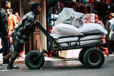 Katmandu Nepal 20 Ocak 2019 Katmandu sokaklarda akşam trafik sıkışıklığı görünümünü