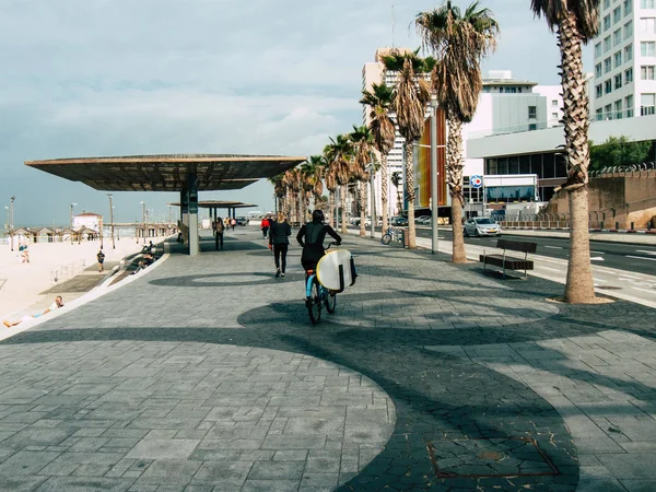 Tel Aviv Israel Diciembre 2018 Vista Incógnitas Israelíes Caminando Por — Foto de Stock